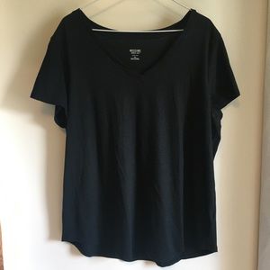 Missimo Black V-Neck